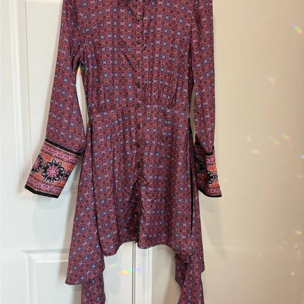 NWOT Free People "Silky Rillo" Shirtdress in Blackberry Tapestry Print - Size XS - Picture 2 of 9